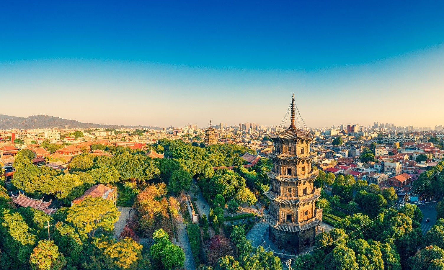 8D7N XIAMEN/QUANZHOU/FUZHOU/ PINGTAN/FUZHOU/MT. WUYI/ YONG’AN/HUA’AN DADI TULOU photo 3868