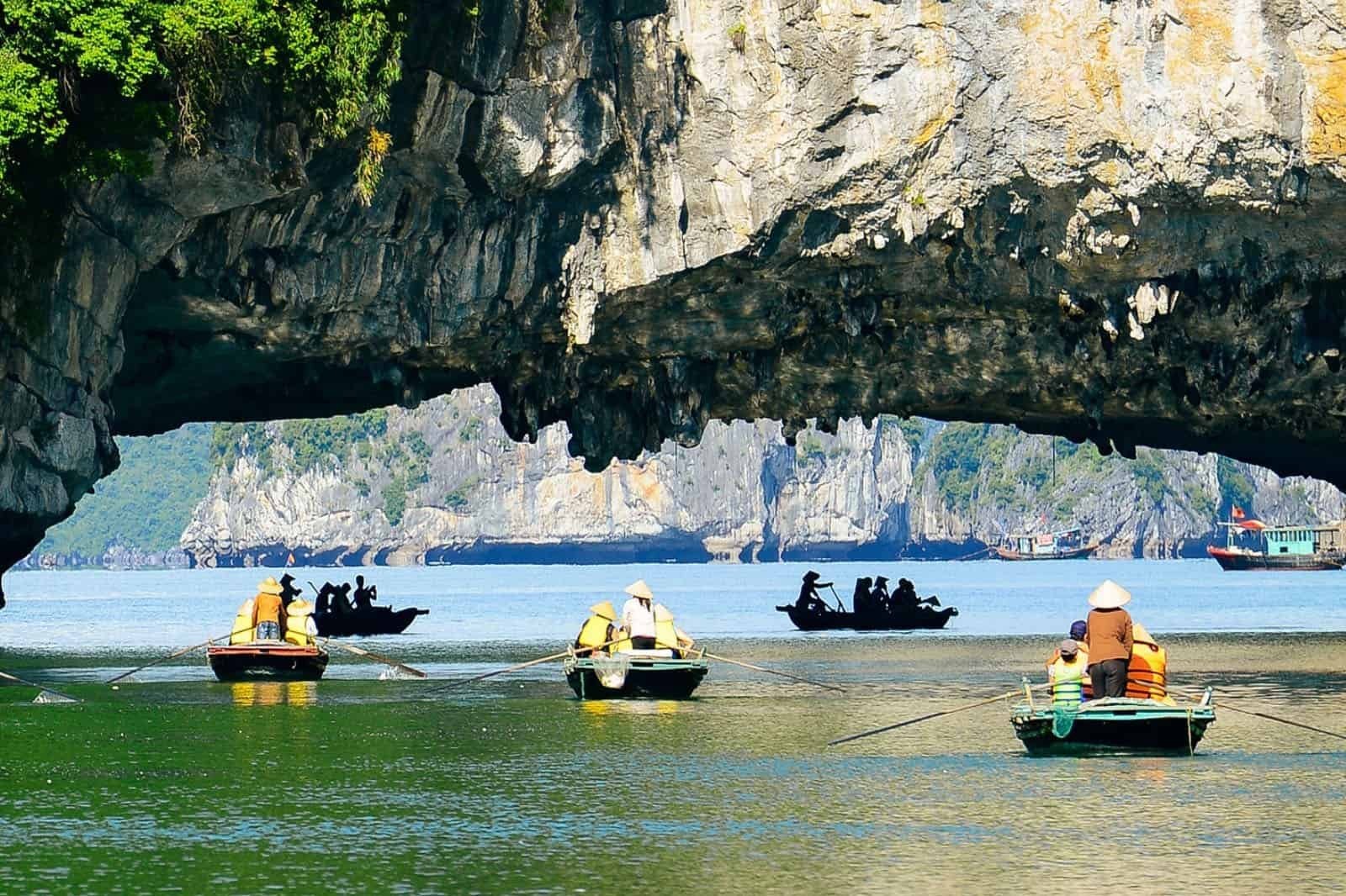 5D4N Hanoi - Halong Bay - Trang An Tour (Overnight Cruise) photo 4162