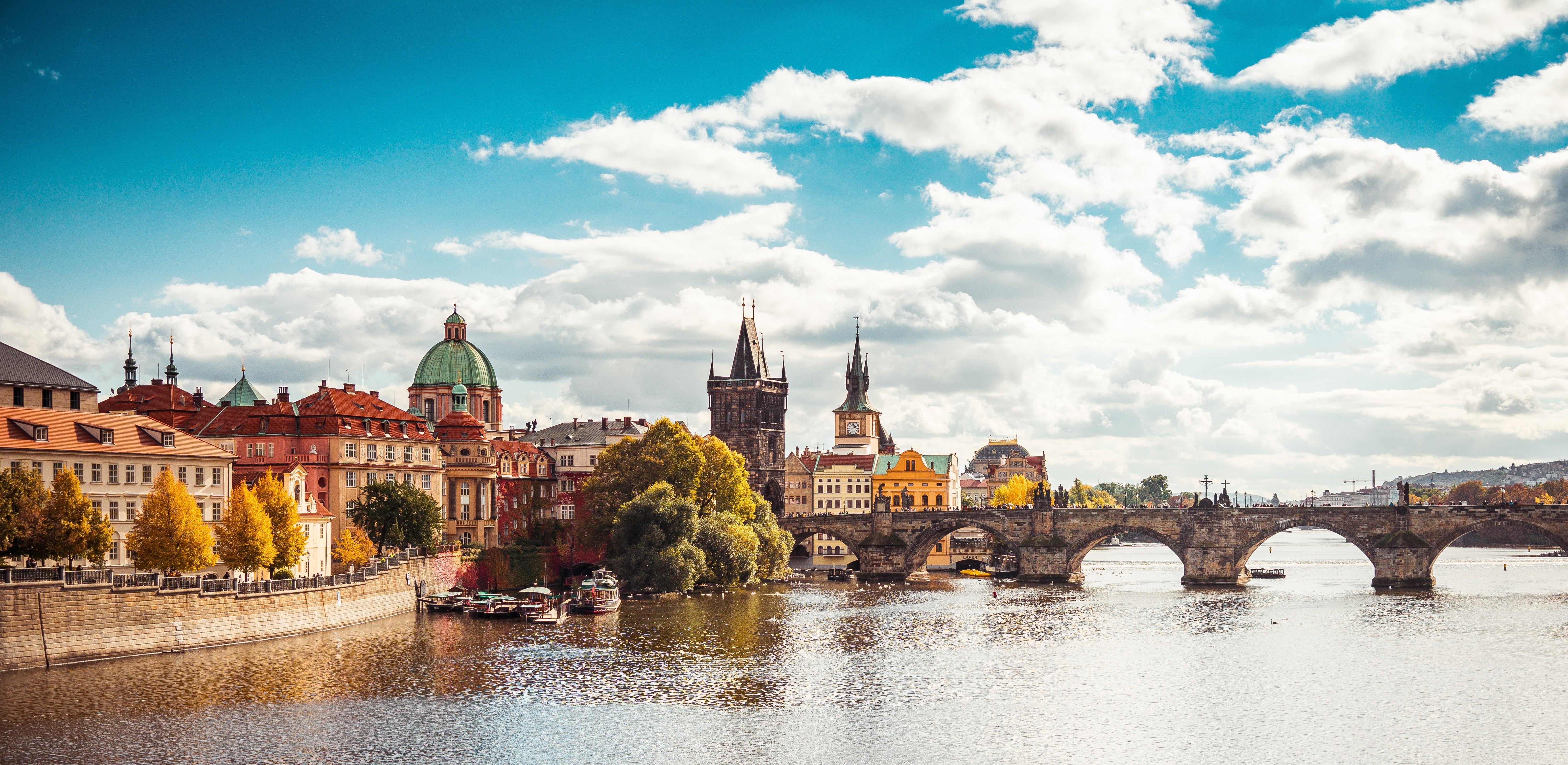 12D9N EASTERN EUROPE WONDERS photo 4577