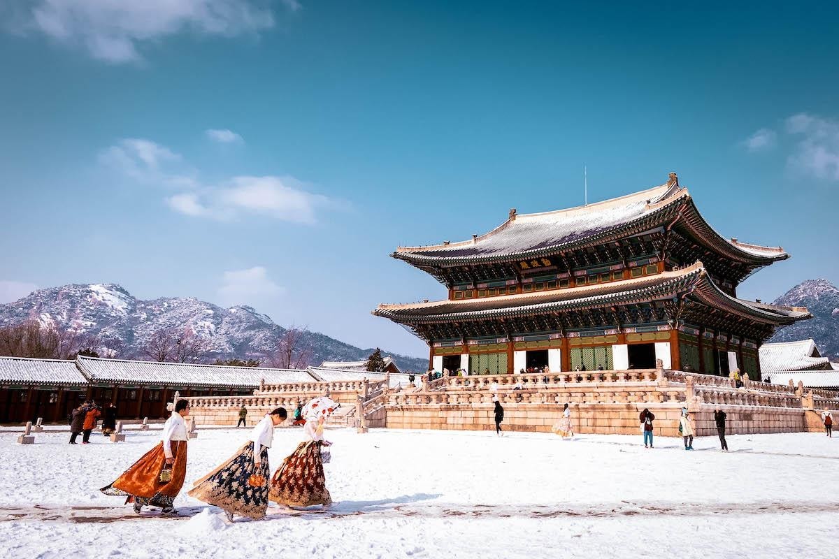 6H4M Korea + SeoulLand Theme Winter - Muslim photo 5136