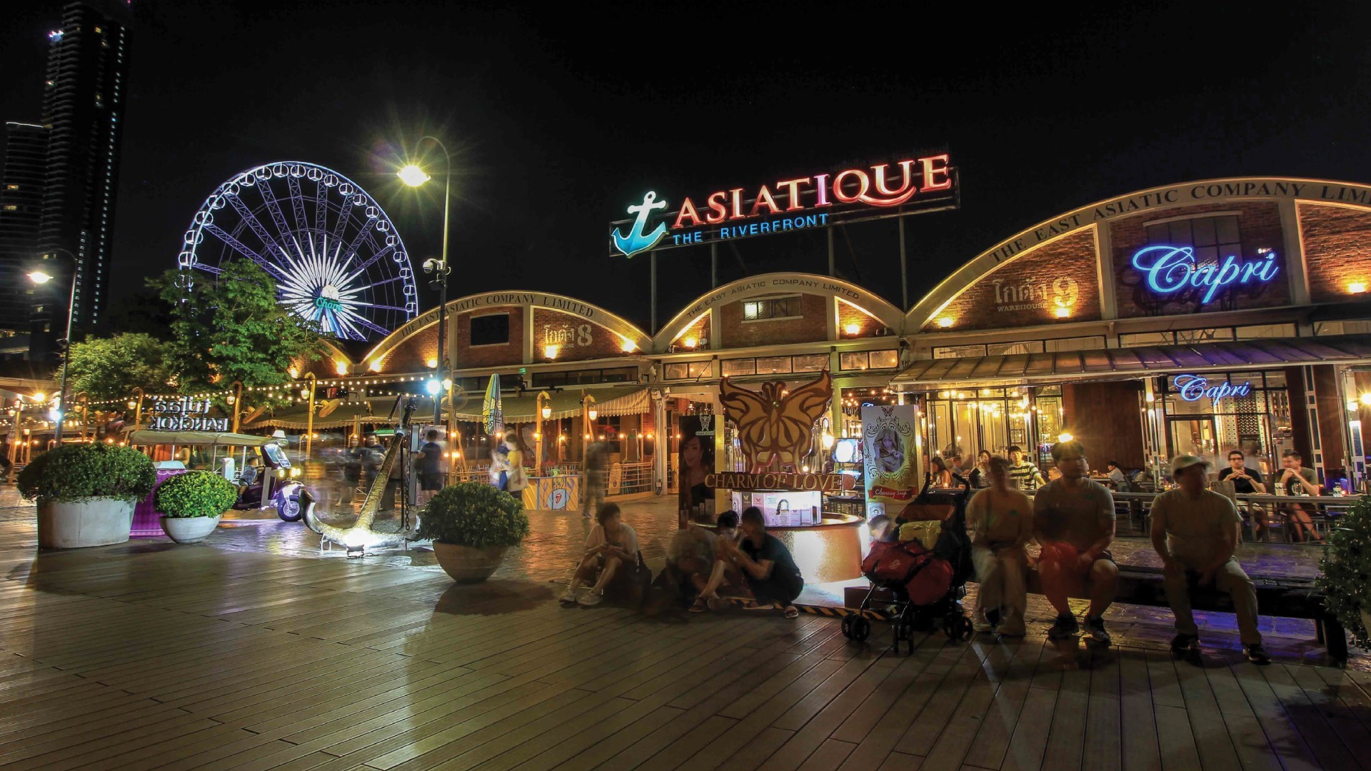 4H3M Bangkok + Jurassic World photo 7083